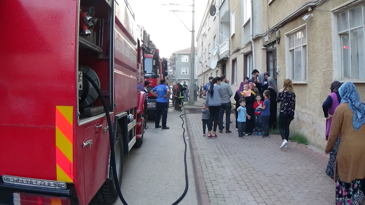 Çocukların torpille oyunu yangınla bitti...