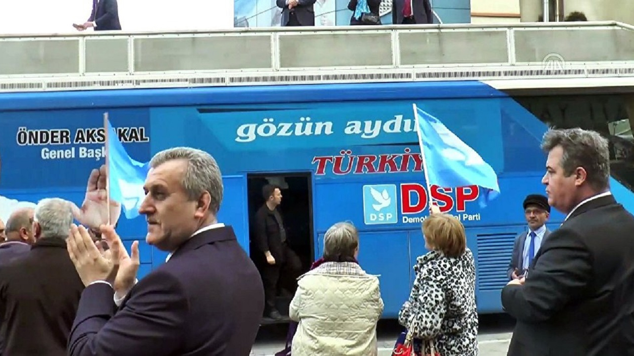 DSP'de bir İmamoğlu istifası daha!