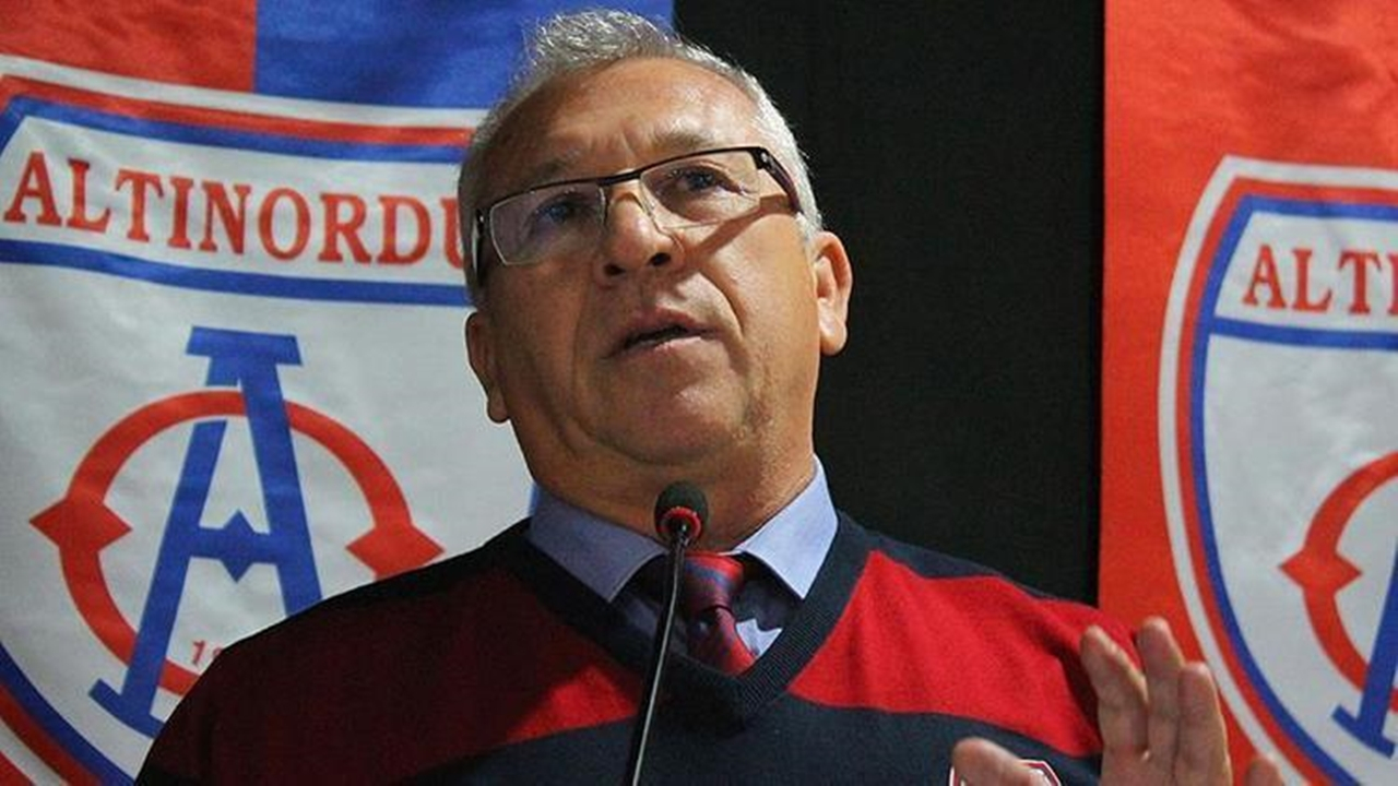 İzmir'de Altınordu Başkanı Seyit Mehmet Özkan: Süper Lig'i kim istemez