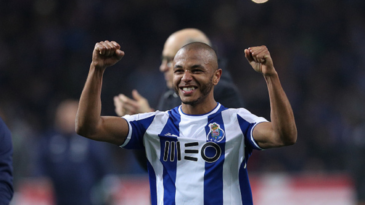 Yacine Brahimi veda etti!