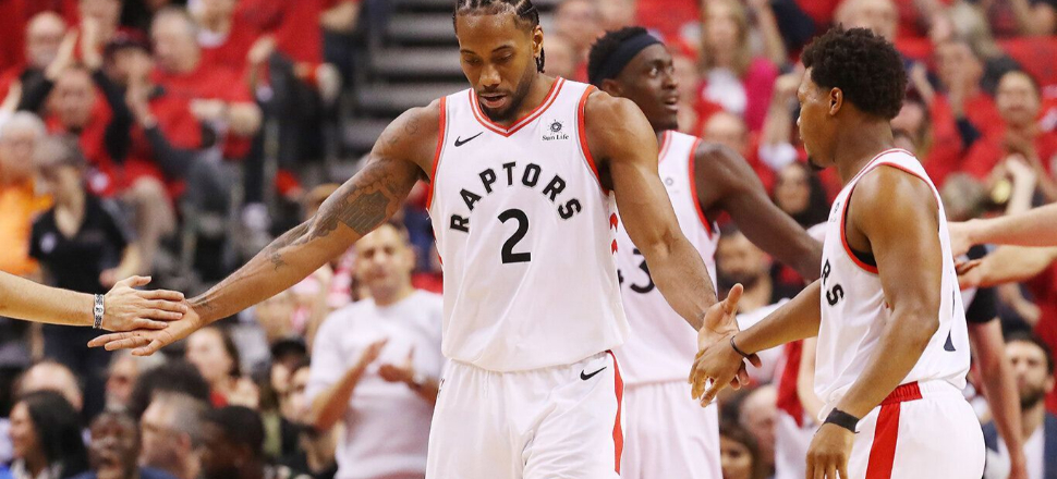 Raptors seride ilk galibiyetini aldı!
