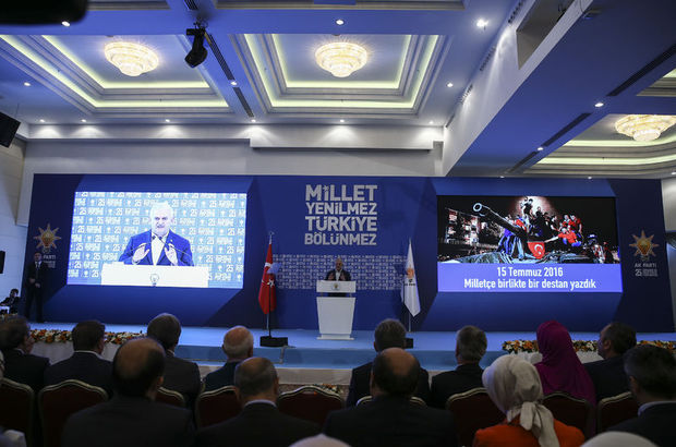 Parti içinde iki isme sert eleştiriler!