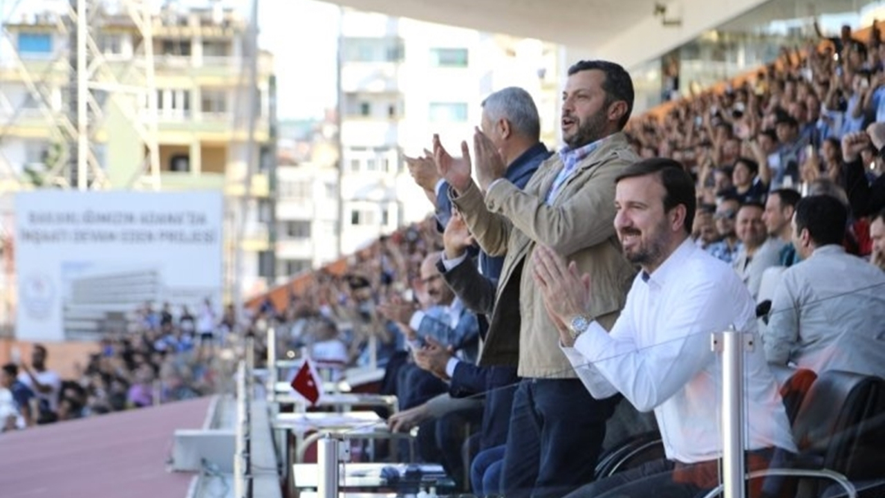 Adana'da Başkan Fatih Mehmet Kocaispir’den Adana Demirspor’a destek