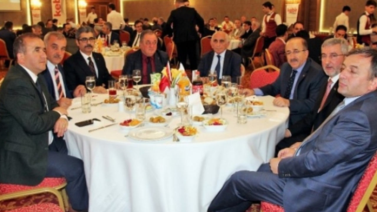 Trabzon'da Kebir Süt iftarda bir araya getirdi