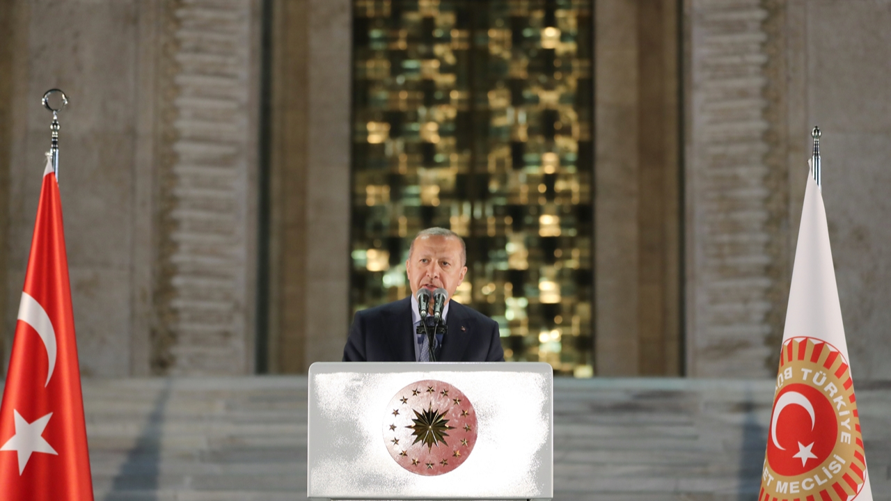 Erdoğan: 82 milyonluk Türkiye gemisinin yolcusuyuz...