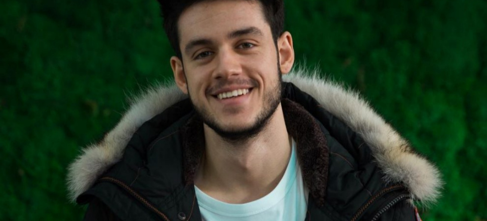 YouTuber Orkun Işıtmak uzaydan atladı!