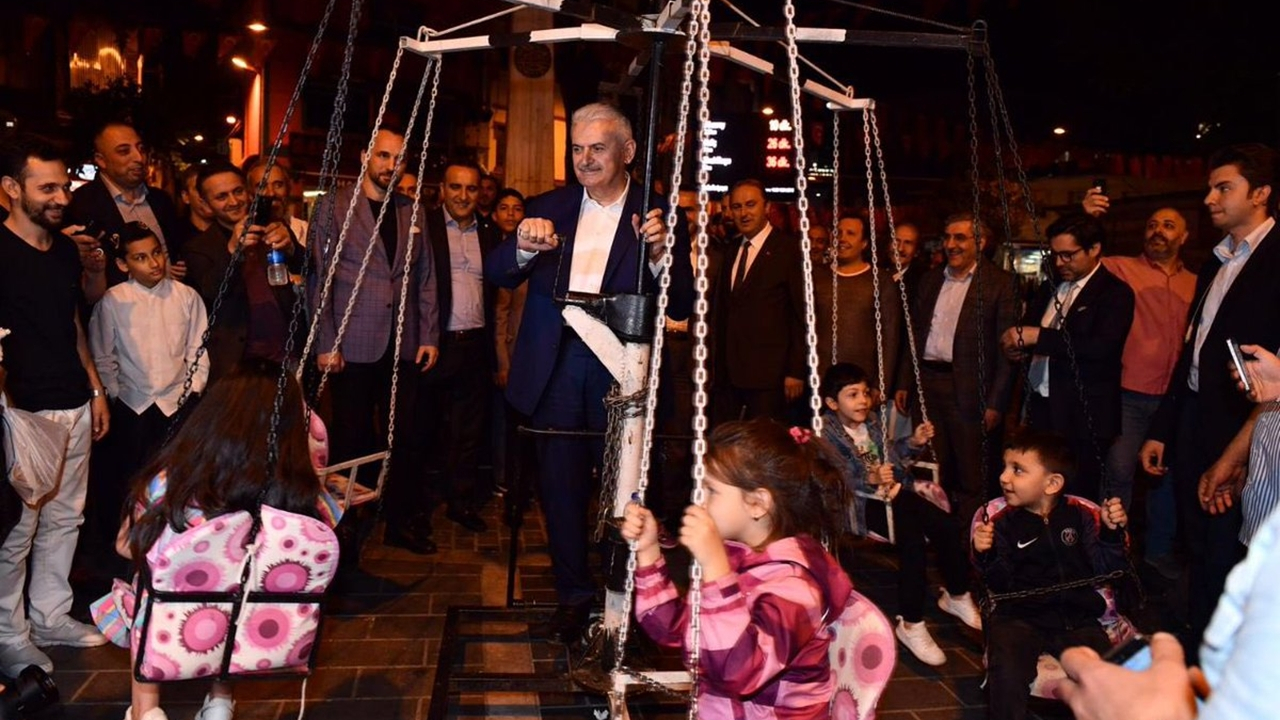 Binali Yıldırım'ın paylaşımı sosyal medyayı salladı!