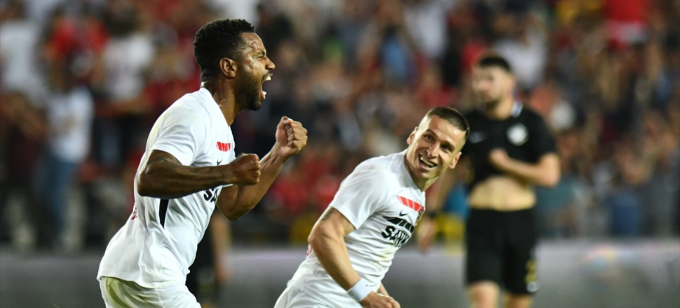 Gazişehir final kapısını araladı!