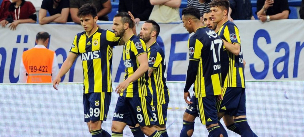 Olympiakos, Fenerbahçe'nin yıldızı ile anlaştığını açıkladı!