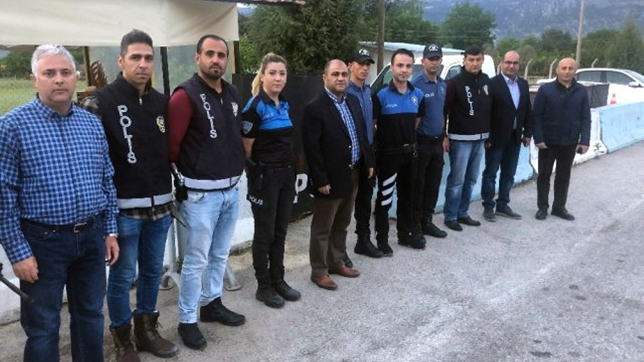 Muğla Emniyet Müdürü Hakan Çetinkaya iftarını nöbetçi personelle açtı