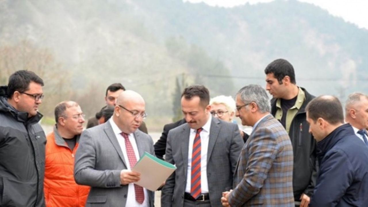 Bilecik'te Vali Bilal Şentürk, sağlık yatırımlarını inceledi