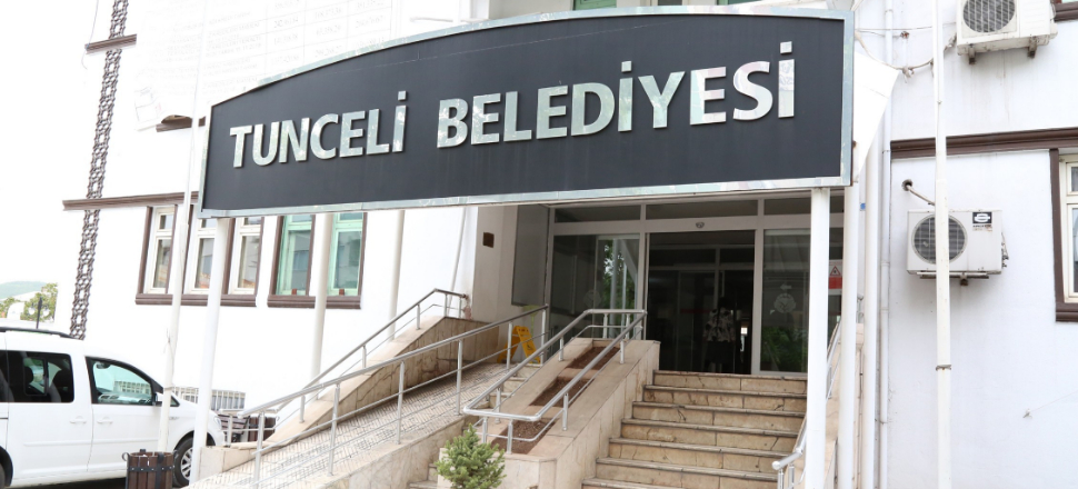 Komünist Başkan Maçoğlu'na mahkemeden kötü haber!