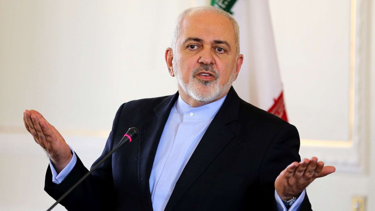 Zarif: Bir terörist var o da Trump...