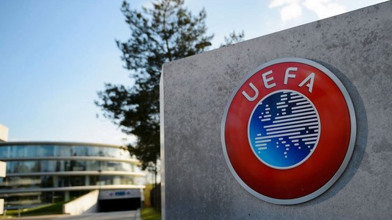 UEFA'dan Galatasaray'a iyi Fenerbahçe'ye kötü haber!