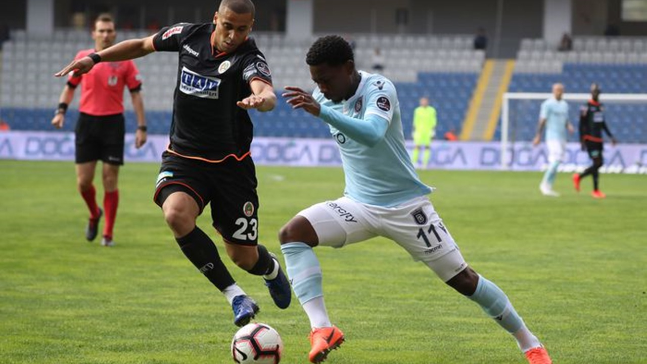 Başakşehir ligi beraberlikle noktaladı!