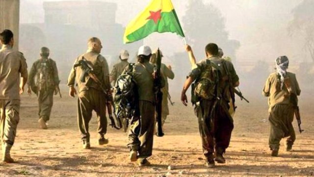 Washington Post: ABD terör örgütü PYD'ye silah vermekten vazgeçti