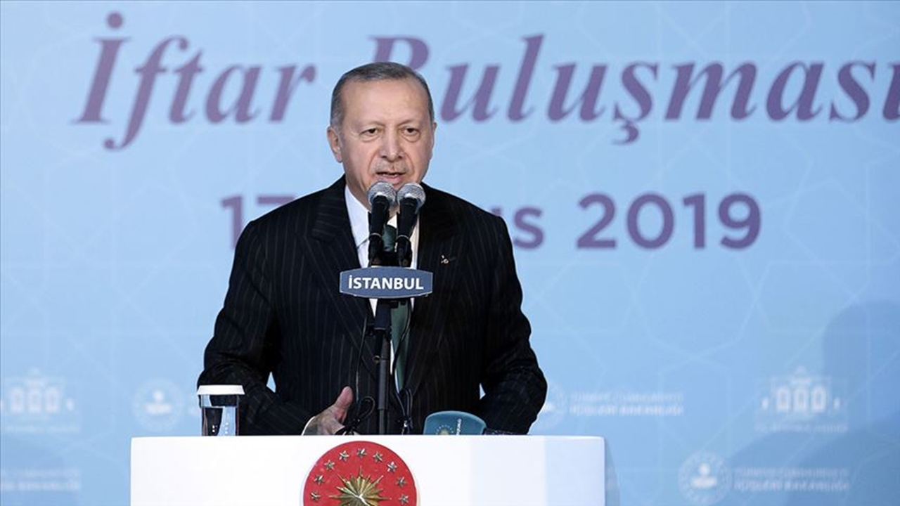 AK Parti İstanbul üyelerini böyle uyardı...