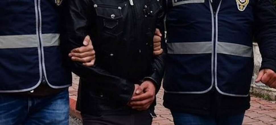 FETÖ'cülerle PKK'lıları kaçıran çeteye operasyon!