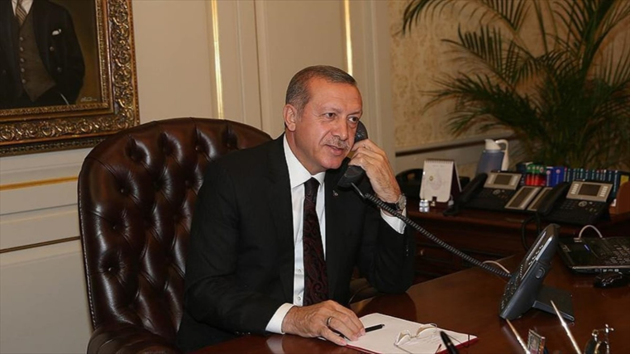 Erdoğan’dan o isimlere tebrik telefonu!