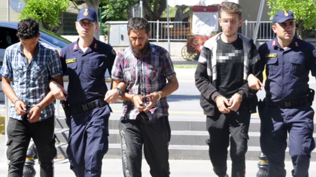 Hırsızlık, yağma, işkence, cinsel istismar...