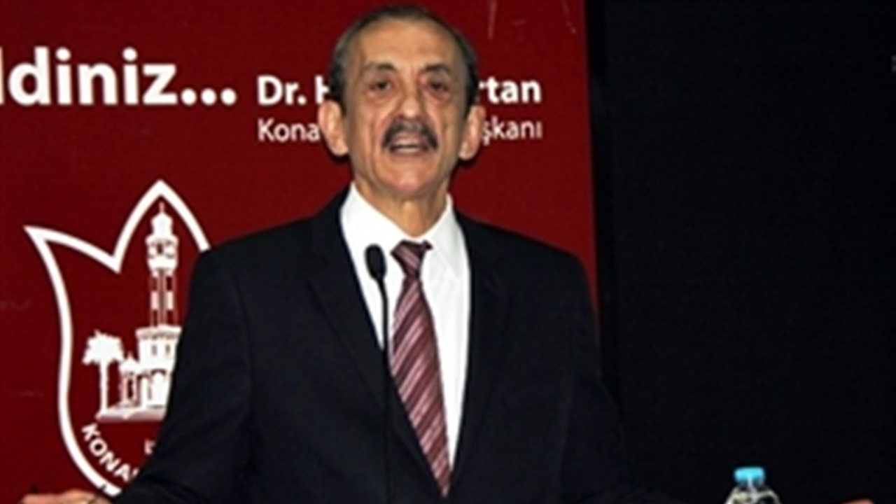 Aydın'da Samet Ocakoğlu, darbe mağduru 11. Dönem DP milletvekillerini andı