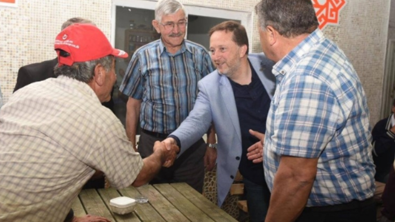 Balıkesir'de Başkan Dinçer Orkan vatandaşları bilgilendiriyor