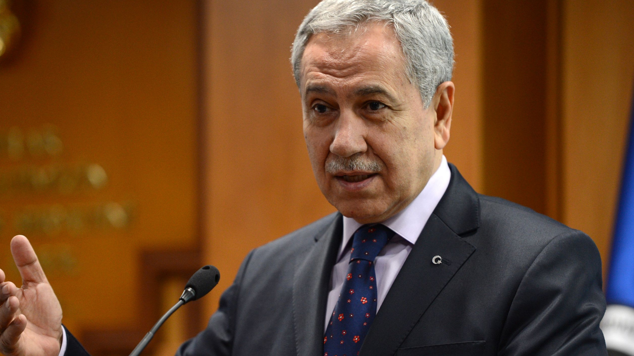 Aksu'dan sonra Arınç da sahalara döndü!