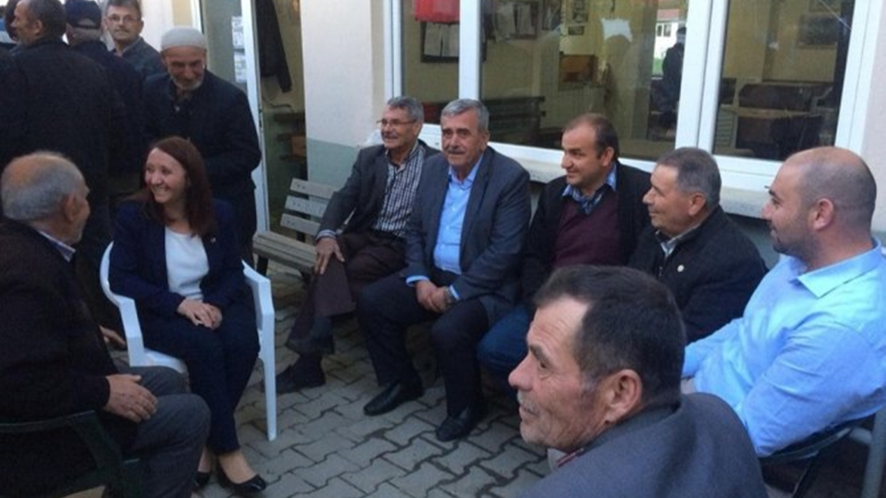 Bilecik'te Başkan Zekiye Tekin köylülerin sorunlarını dinledi