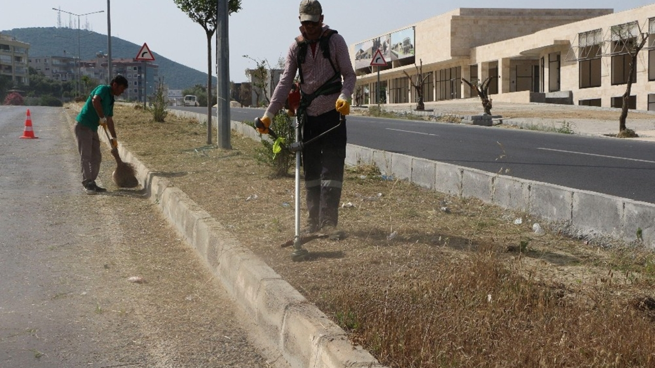 Aydın'da Başkan Ömer Günel’den Kuşadası’nda yaz sezonu için seferberlik