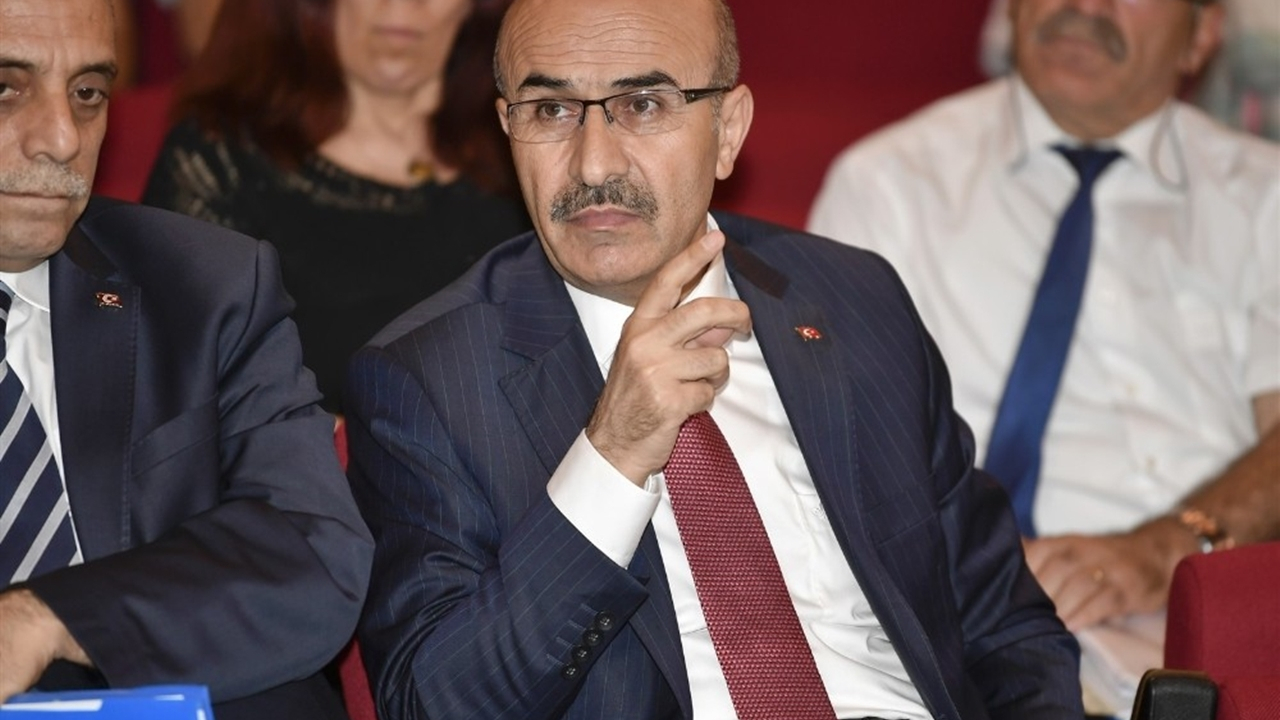 Adana'da Vali Mahmut Demirtaş: "Trafik ihmale gelmez"