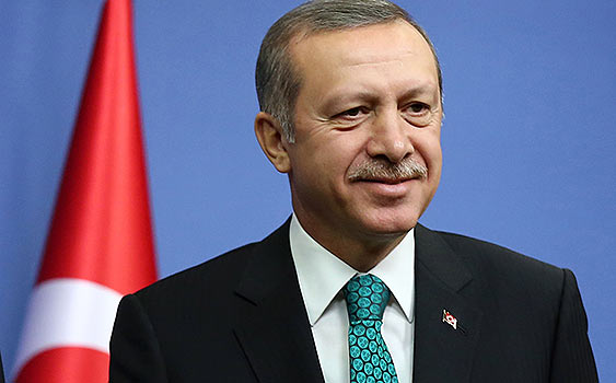 İstediğini elde etti, bir taşla iki kuş vurdu!