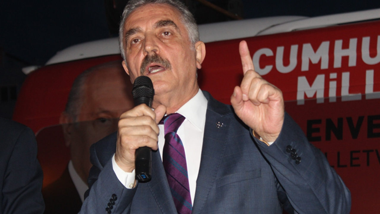 'Yüz verirsen ayıya' atasözünü ispatlama gayesinde