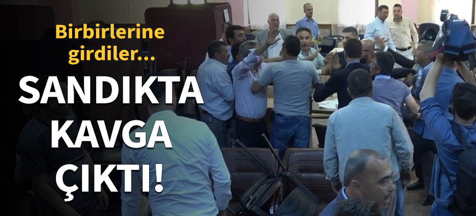 Sandık başında kavga çıktı!