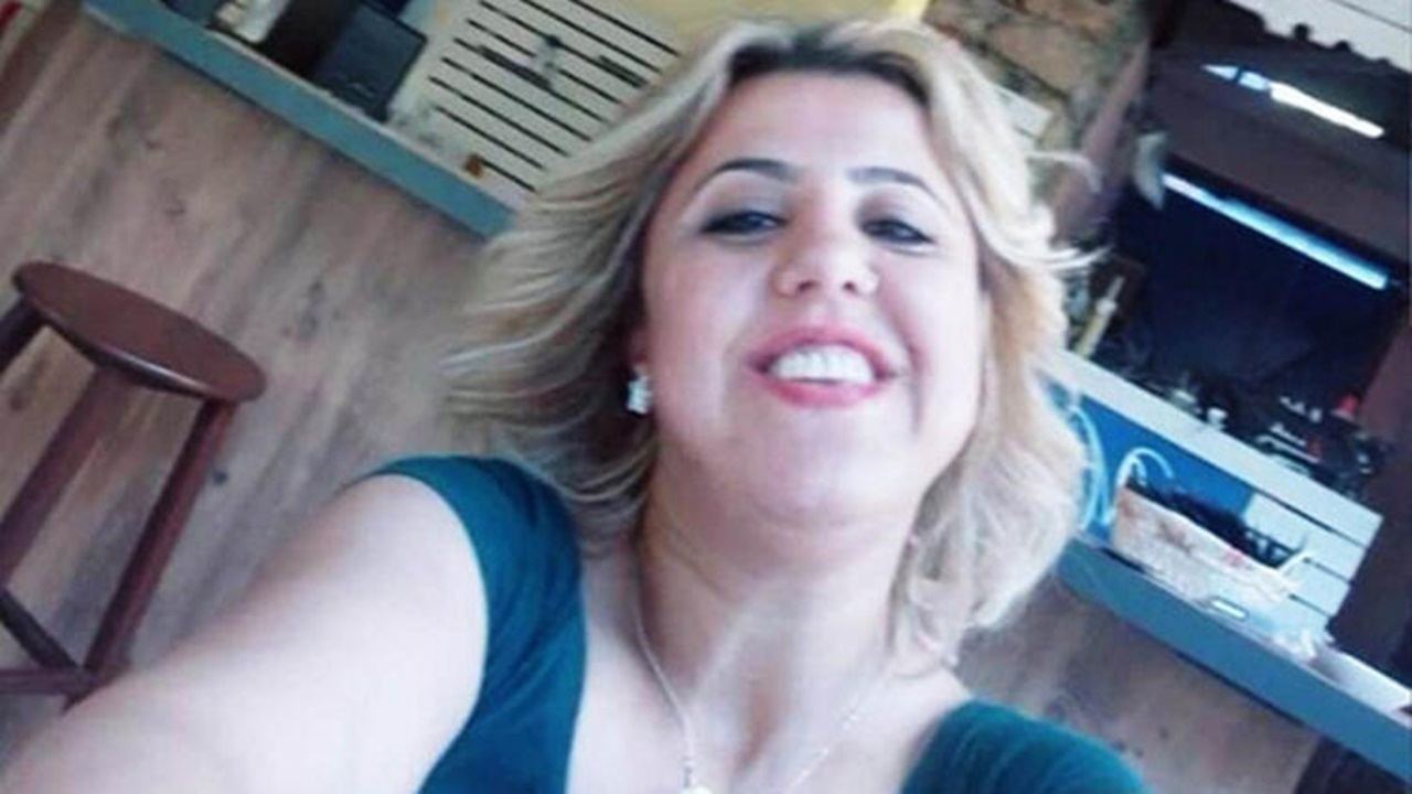 Çocuklarının gözü önünde karısını öldürdü!