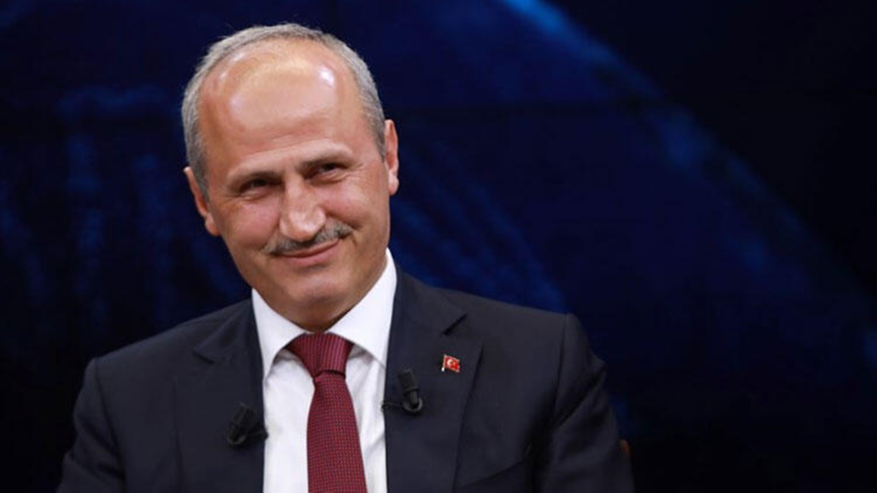 Bakan Cahit Turhan'dan bayram mesajı