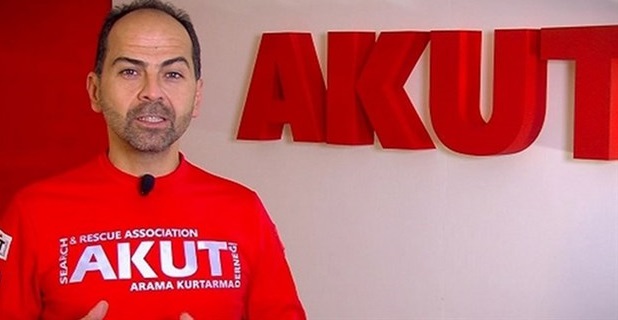 Nasuh Mahruki'ye istifa çağrısı: Git siyasetini dışarıda yap!