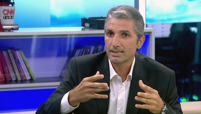 Nedim Şener'den 'makarnacı' yakıştırması yapanlara tokat gibi yanıt...
