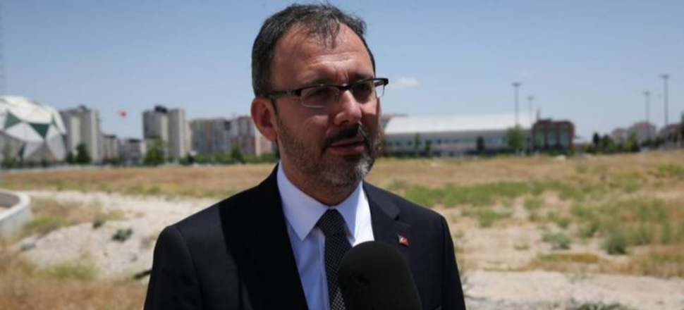 Bakan Kasapoğlu’ndan Türkiye-Fransa maçı yorumu!
