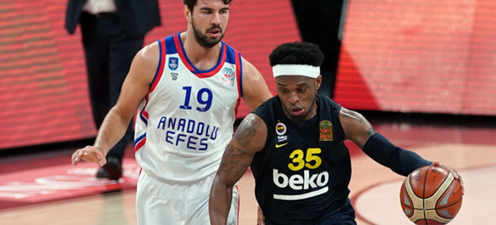 Basketbol Süper Ligi play-off final serisi sürüyor
