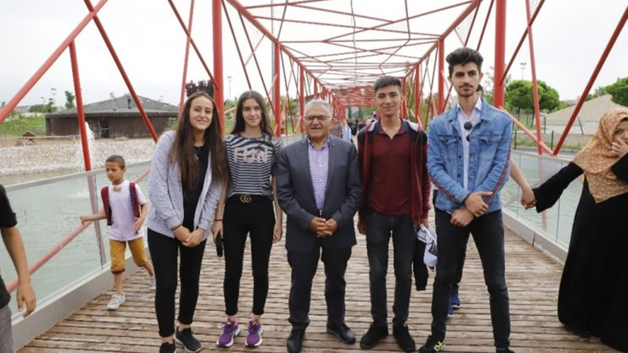 Kayseri'de Başkan Memduh Büyükkılıç, Harikalar Diyarı’nda