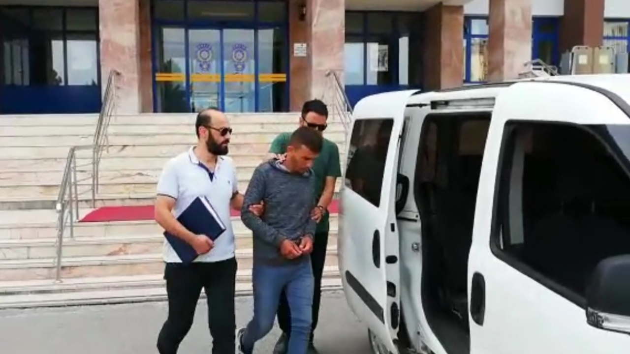 İki yıl boyunca tehditle istismar etti...