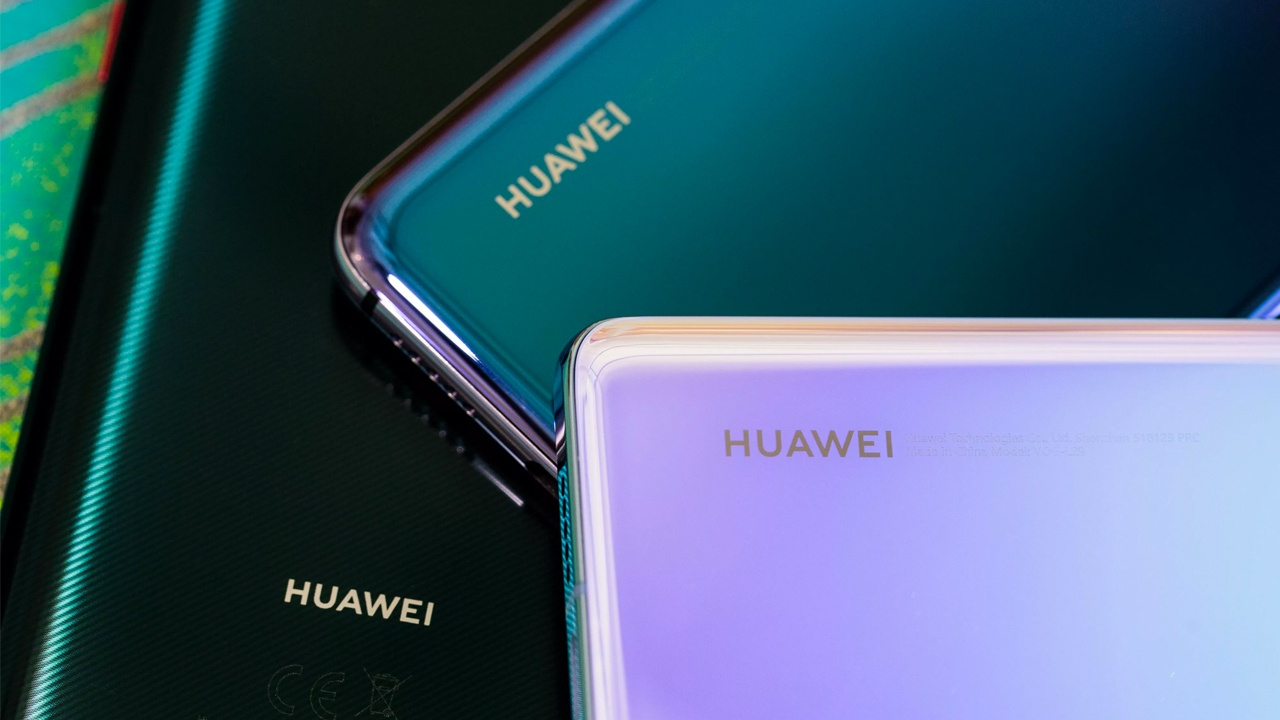 Huawei'nin kendi işletim sistemi Ark OS'tan yeni görüntüler ortaya çıktı!