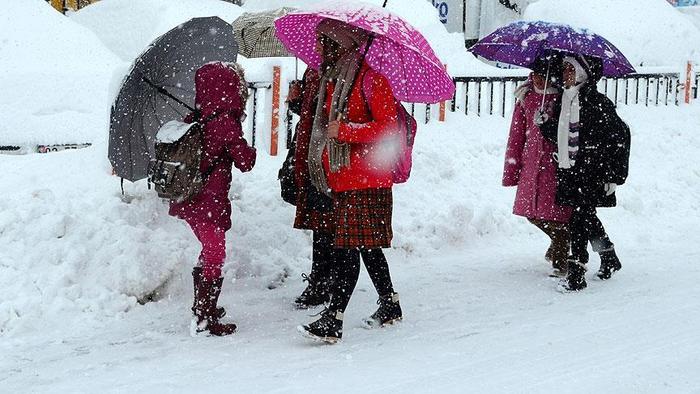 Yılın ilk kar tatili haberi Ağrı'nın Diyadin ilçesinden geldi