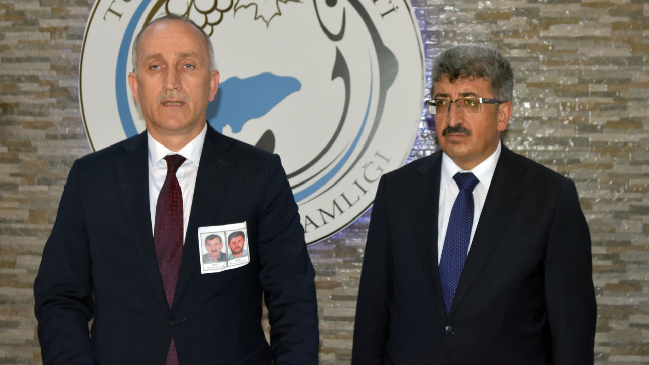 Van'da TOKİ Başkanı Ömer Bulut: Sınır duvarı tamamlanıyor