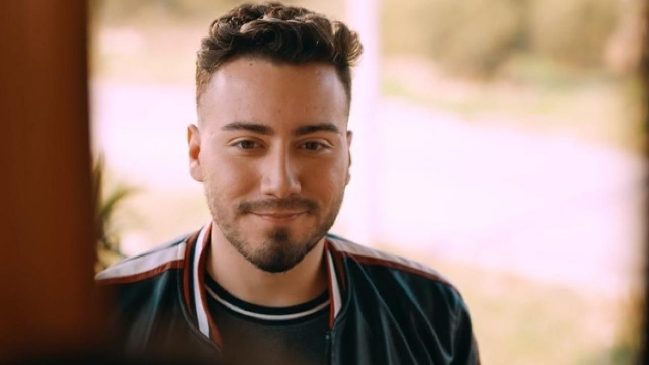 YouTuber Enes Batur Survivor'a uçtu!