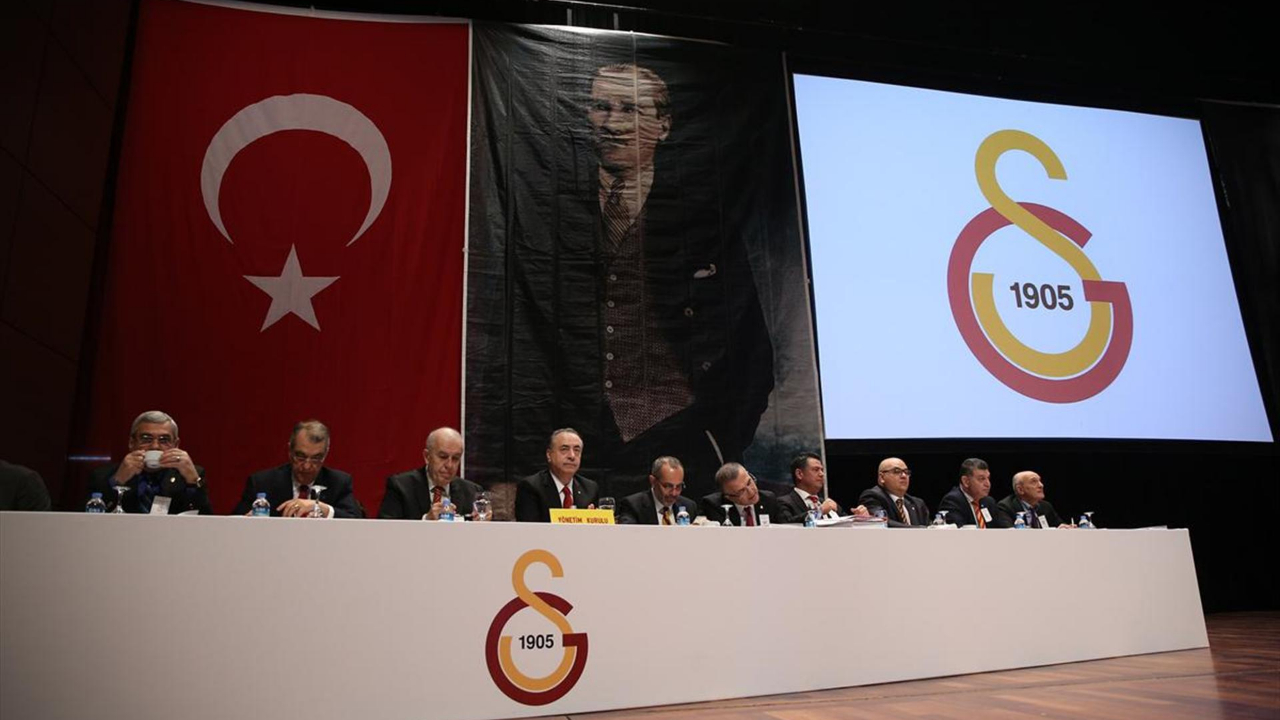 Galatasaray'ın borcu açıklandı!