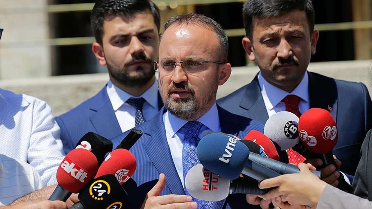 Ankara'da AK Parti'li Bülent Turan: Biz kanunumuzun arkasındayız