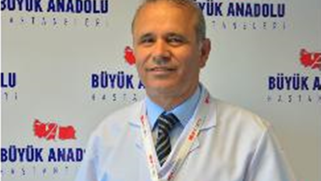 Samsun'da Opr. Dr. Yusuf Şentürk: "Sıcaktan kaçıp klimaya tutulmayın"