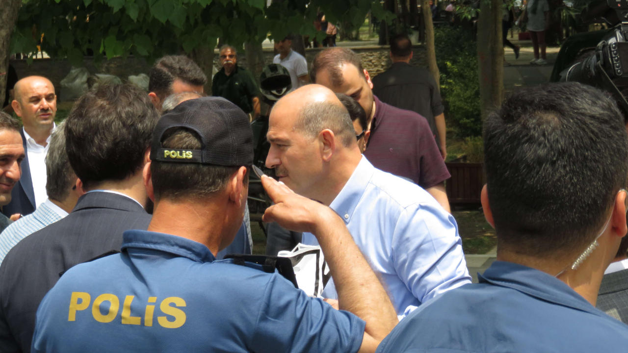 İstanbul'da Bakan Süleyman Soylu'dan, Karamollaoğlu'nun pasaportu ile ilgili açıklama