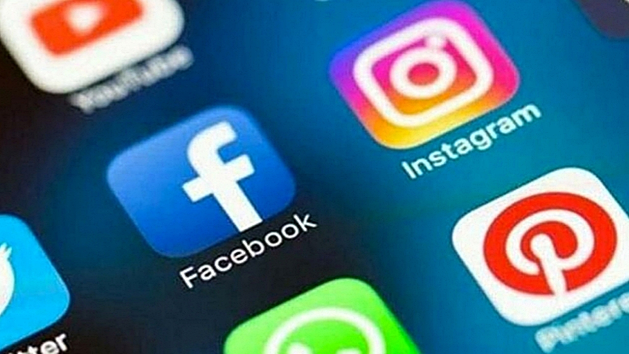 Facebook telefonlarını izlediği kullanıcılarına para ödeyecek!